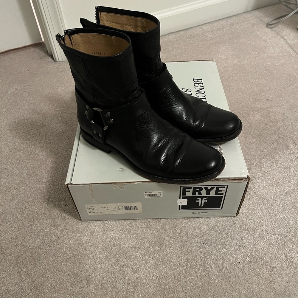 Frye Phillip Harness Black Leather Boots 9.5 - Picture 7 of 10